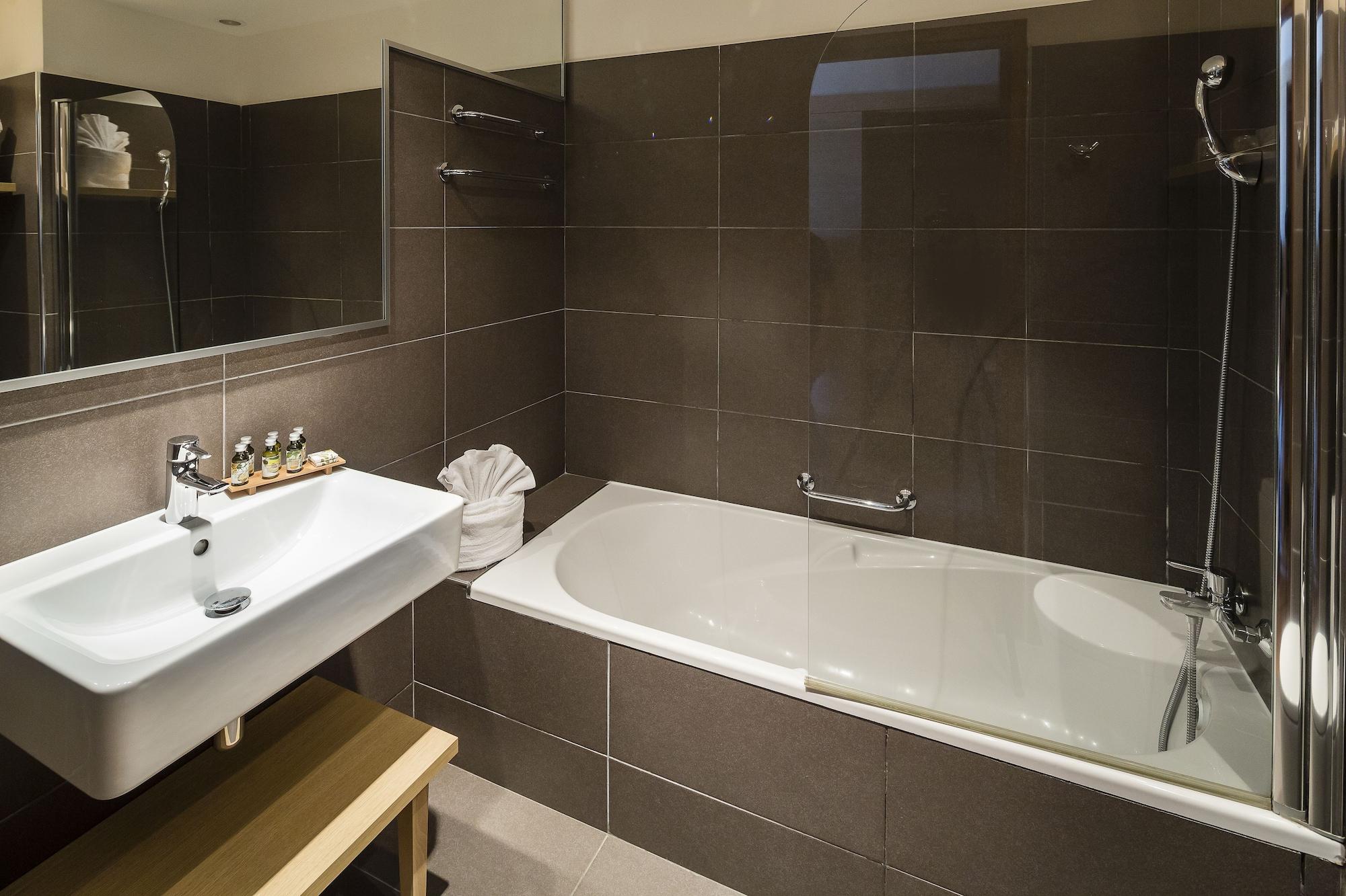 Hotel Helios & Spa - Ile Des Embiez Six-Fours-les-Plages Room photo
